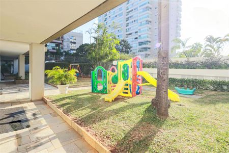 Apartamento à venda com 132m², 3 quartos e 2 vagas
