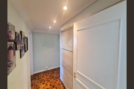 Apartamento à venda com 185m², 3 quartos e 2 vagas