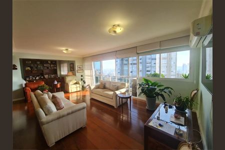Apartamento à venda com 185m², 3 quartos e 2 vagas