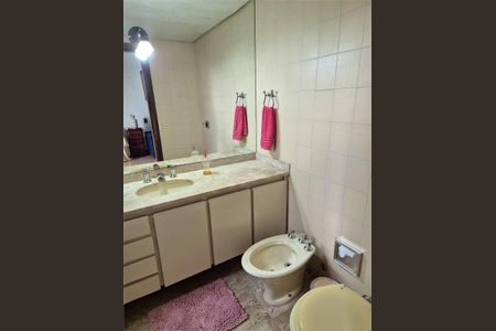 Apartamento à venda com 337m², 4 quartos e 3 vagas