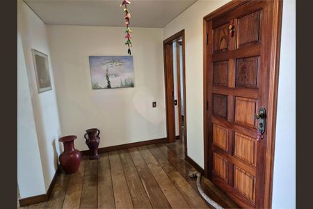 Apartamento à venda com 337m², 4 quartos e 3 vagas