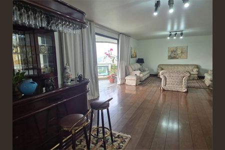 Apartamento à venda com 337m², 4 quartos e 3 vagas