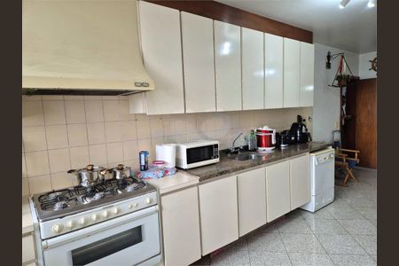 Apartamento à venda com 337m², 4 quartos e 3 vagas