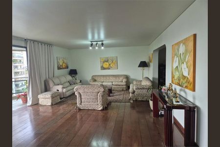 Apartamento à venda com 337m², 4 quartos e 3 vagas