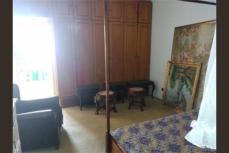 Casa de condomínio à venda com 239m², 5 quartos e 2 vagas