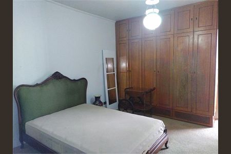 Casa de condomínio à venda com 239m², 5 quartos e 2 vagas