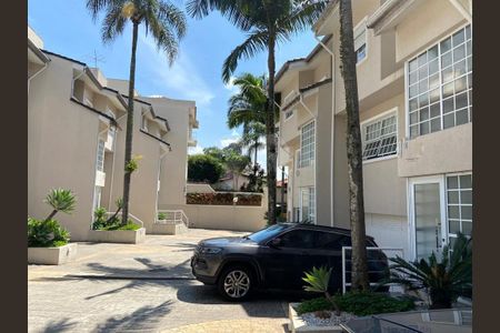 Casa à venda com 276m², 3 quartos e 4 vagas