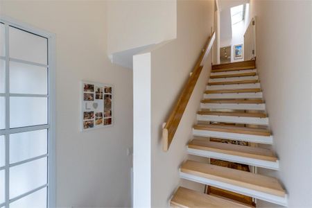 Casa à venda com 276m², 3 quartos e 4 vagas