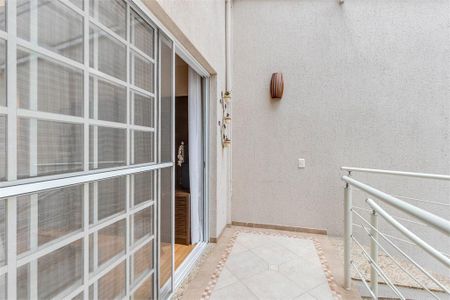 Casa à venda com 276m², 3 quartos e 4 vagas