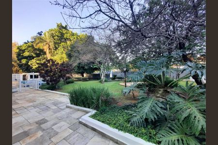 Apartamento à venda com 107m², 3 quartos e 1 vaga