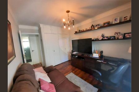 Apartamento à venda com 107m², 3 quartos e 1 vaga