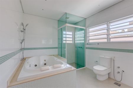 Casa à venda com 387m², 4 quartos e 4 vagas