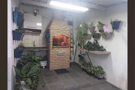 Casa à venda com 126m², 3 quartos e 4 vagas