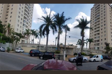 Apartamento à venda com 75m², 3 quartos e 1 vaga