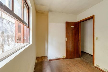 Casa à venda com 272m², 4 quartos e 5 vagas