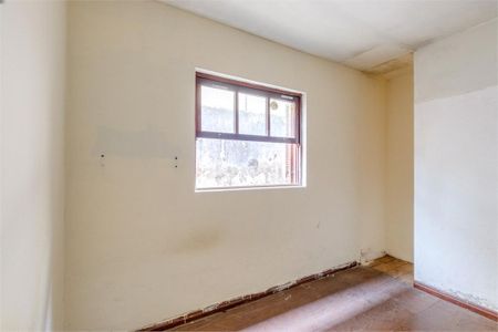 Casa à venda com 272m², 4 quartos e 5 vagas