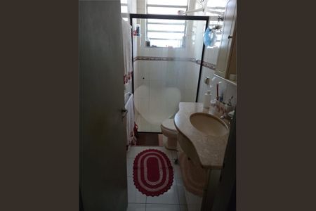 Casa à venda com 177m², 4 quartos e 2 vagas