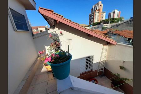 Casa à venda com 100m², 2 quartos e 2 vagas