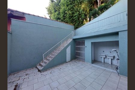 Casa à venda com 122m², 3 quartos e 2 vagas
