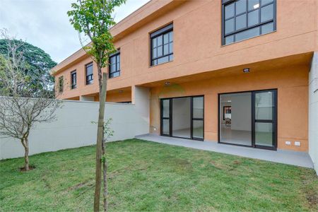 Casa à venda com 291m², 4 quartos e 3 vagas
