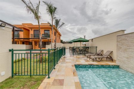 Casa à venda com 291m², 4 quartos e 3 vagas
