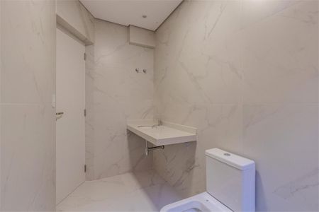 Casa à venda com 291m², 4 quartos e 3 vagas