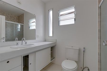 Casa à venda com 226m², 3 quartos e 2 vagas