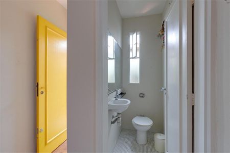 Casa à venda com 226m², 3 quartos e 2 vagas