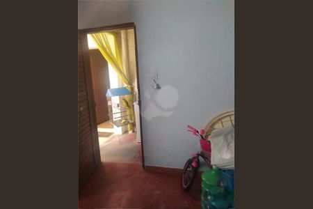 Casa à venda com 202m², 3 quartos e 4 vagas
