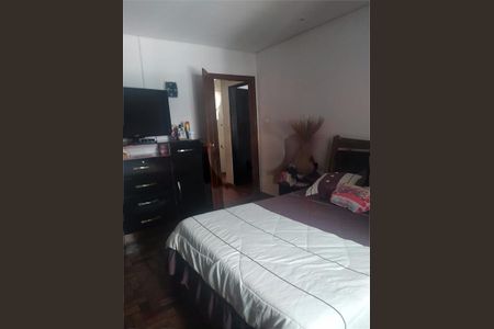 Casa à venda com 202m², 3 quartos e 4 vagas