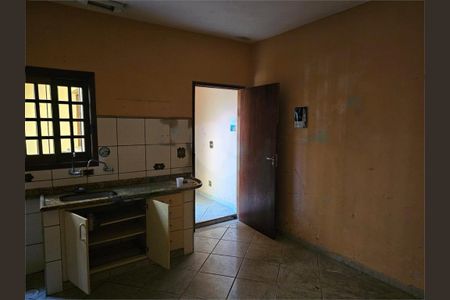 Casa à venda com 290m², 3 quartos e 3 vagas