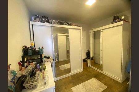Casa à venda com 184m², 2 quartos e 3 vagas