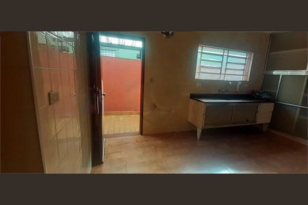 Casa à venda com 84m², 3 quartos e 2 vagas