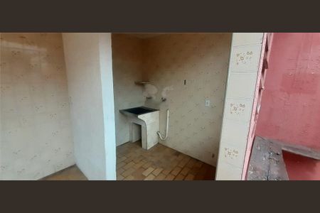 Casa à venda com 84m², 3 quartos e 2 vagas
