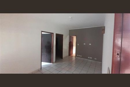 Casa à venda com 84m², 3 quartos e 2 vagas