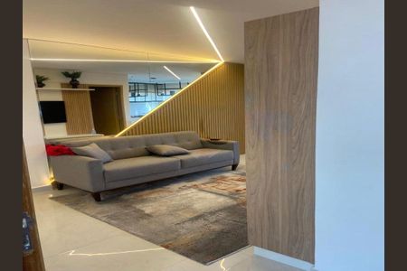 Apartamento à venda com 39m², 2 quartos e sem vaga