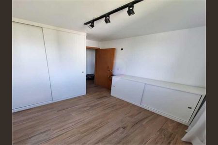 Apartamento à venda com 43m², 2 quartos e 1 vaga