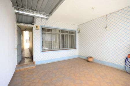 Casa à venda com 126m², 2 quartos e 2 vagasGaragem