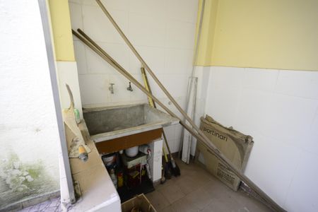 Casa à venda com 126m², 2 quartos e 2 vagasÁrea de Serviço - Edícula