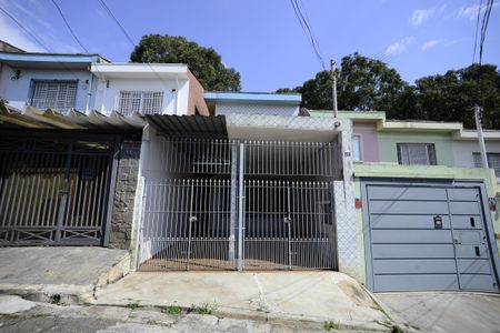 Casa à venda com 126m², 2 quartos e 2 vagasFachada