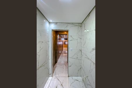 Casa à venda com 175m², 4 quartos e 1 vagaBanheiro 2