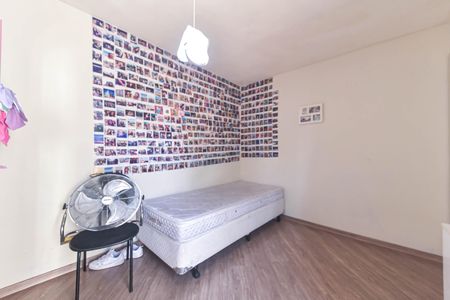 Casa de condomínio à venda com 96m², 3 quartos e 3 vagasQuarto 1