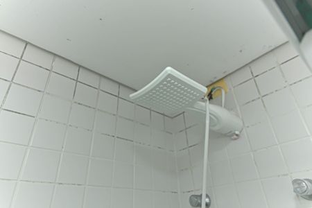 Casa de condomínio à venda com 96m², 3 quartos e 3 vagasBanheiro Social