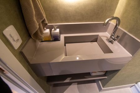 Apartamento à venda com 75m², 2 quartos e 1 vagaLavabo