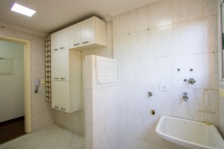 Apartamento à venda com 68m², 2 quartos e 1 vaga Apartamento à venda com 68m², 2 quartos e 1 vagaÁrea de Serviço