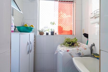 Apartamento à venda com 75m², 3 quartos e 2 vagas Apartamento à venda com 75m², 3 quartos e 2 vagasÁrea de serviço