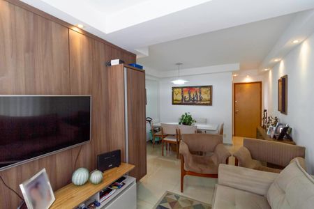 Apartamento à venda com 75m², 3 quartos e 2 vagas Apartamento à venda com 75m², 3 quartos e 2 vagasSala