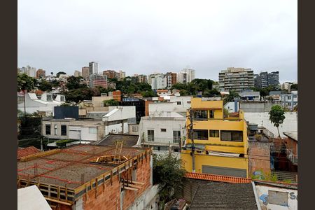 Casa à venda com 256m², 3 quartos e 3 vagasVista