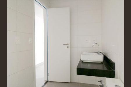 Casa à venda com 256m², 3 quartos e 3 vagasBanheiro da Suíte 3