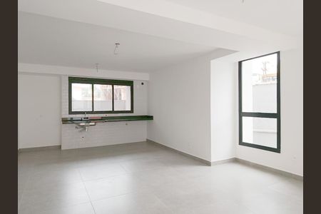 Casa à venda com 256m², 3 quartos e 3 vagasSala/Cozinha